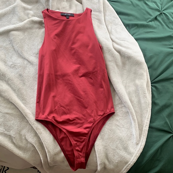 Red bodysuit - Picture 1 of 4
